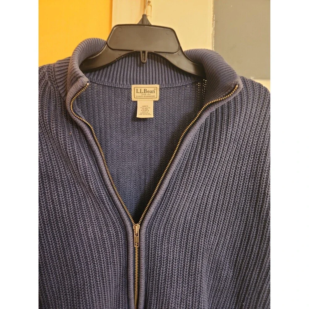 LL Bean Men's Vintage Blue Full-Zip Sweater Size M